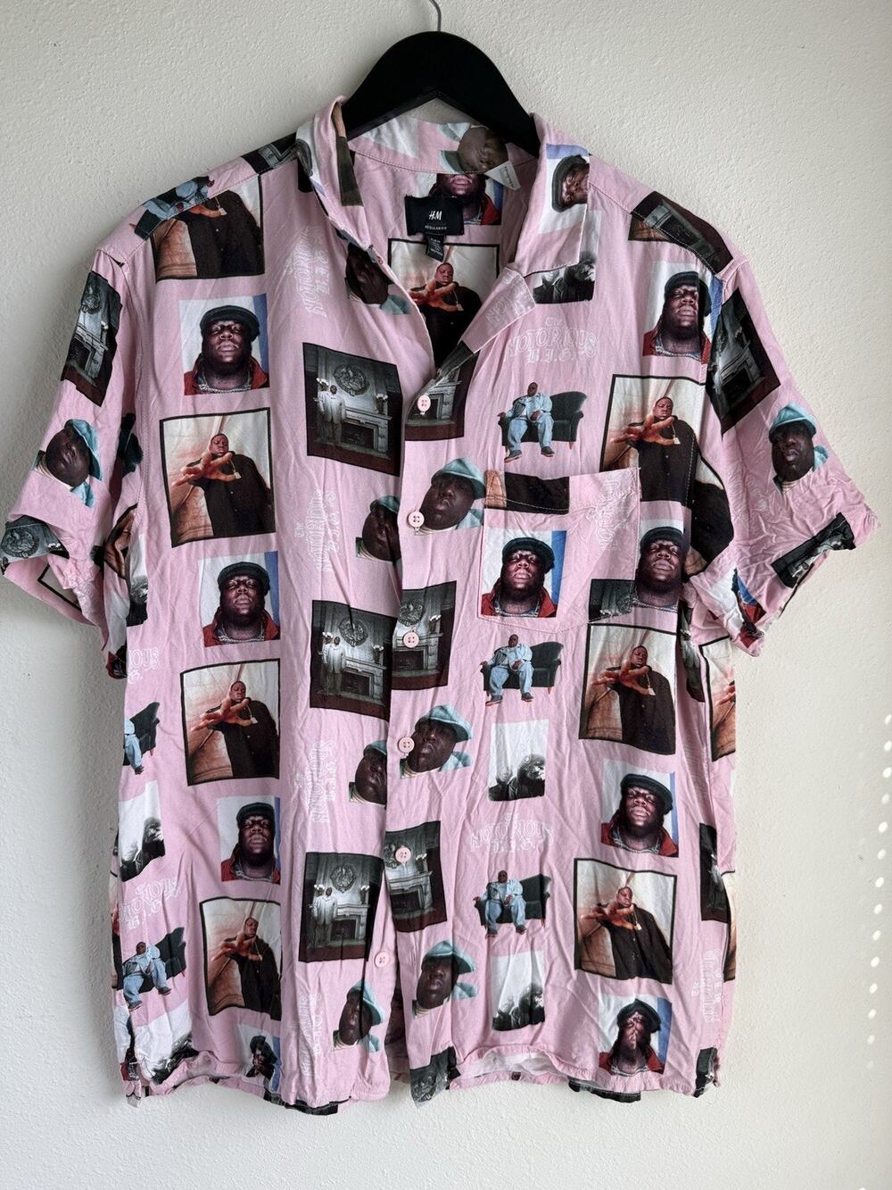 H&M The Notorious BIG Men's Shirt Size Medium Pink Biggie Collaboration
